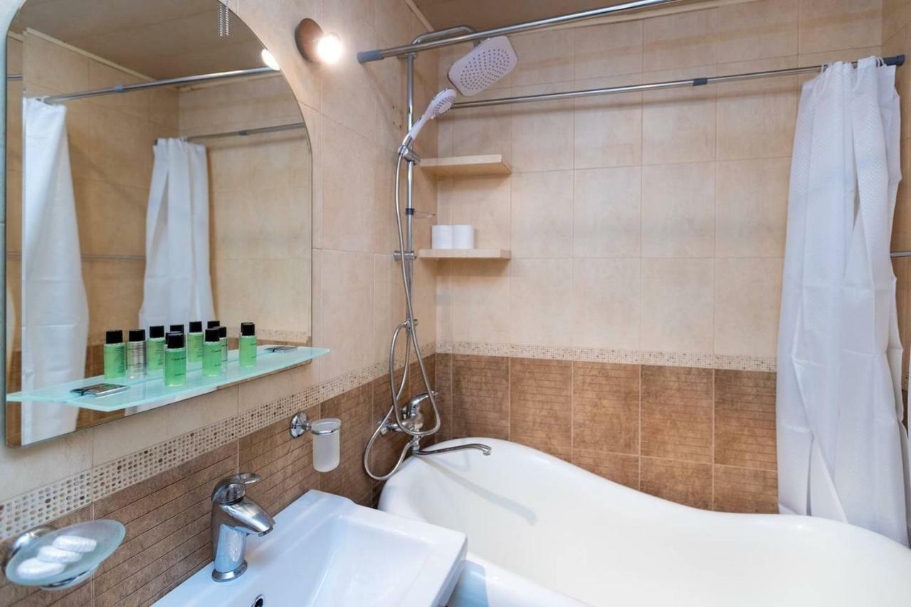 Wehost Cosy Apartment Tbilisi Exterior photo